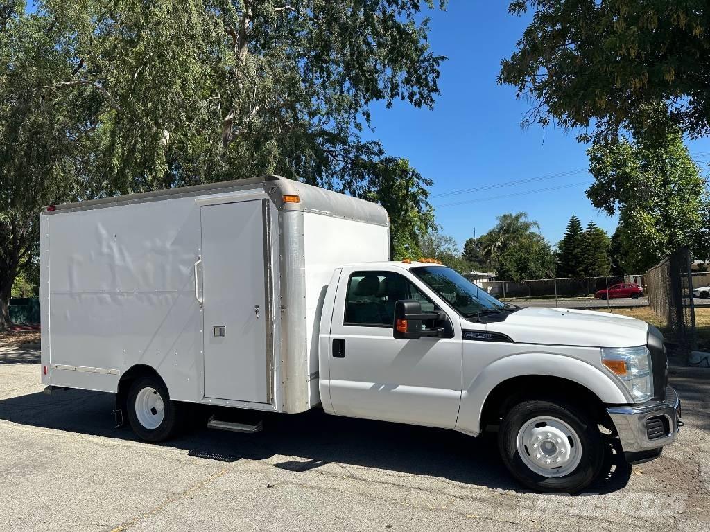 Ford F 350 Utilitaire benne