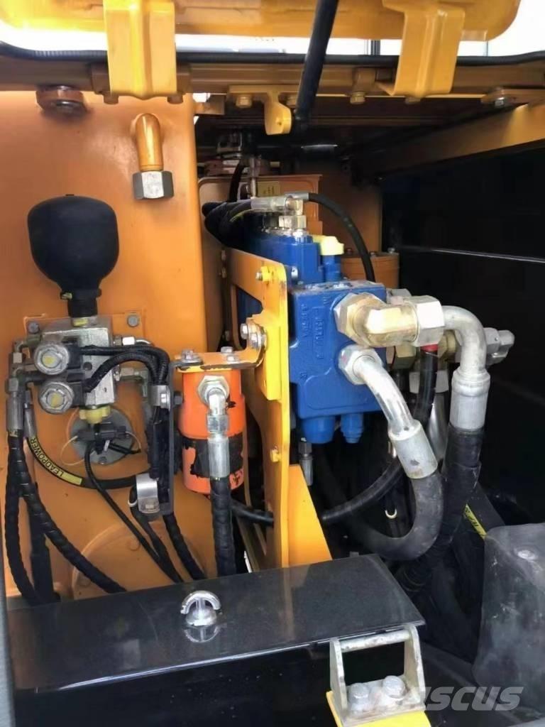 Sany SY 60 C Pelle sur chenilles