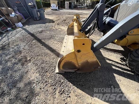 John Deere 310 Tractopelle