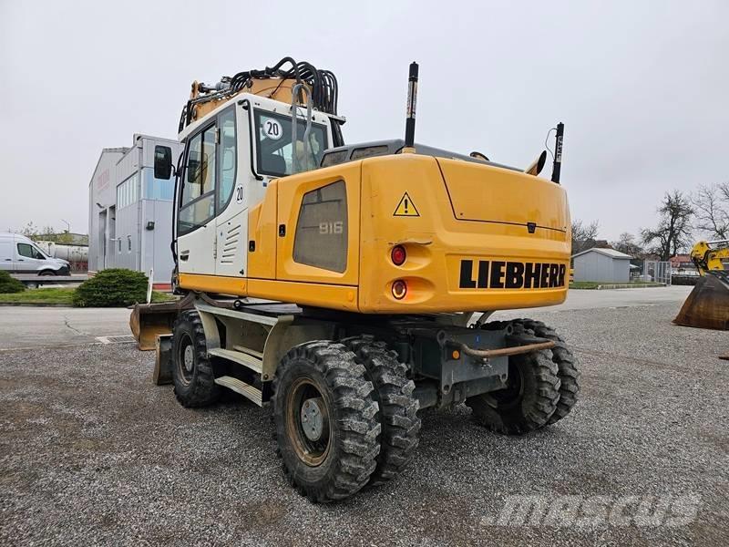 Liebherr A 916 Pelle sur pneus