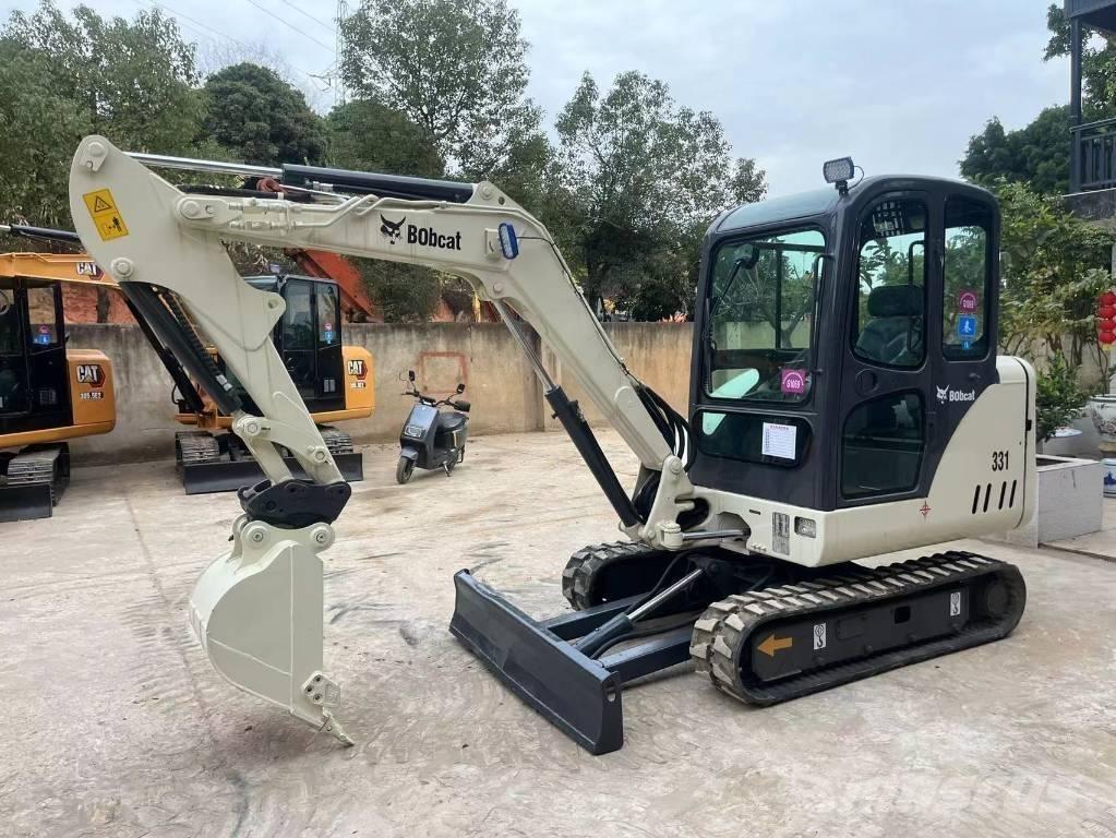 Bobcat 331 Mini pelle < 7t