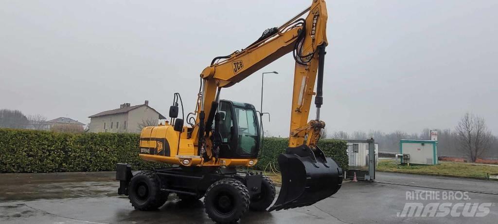 JCB JS 145 W Pelle sur pneus