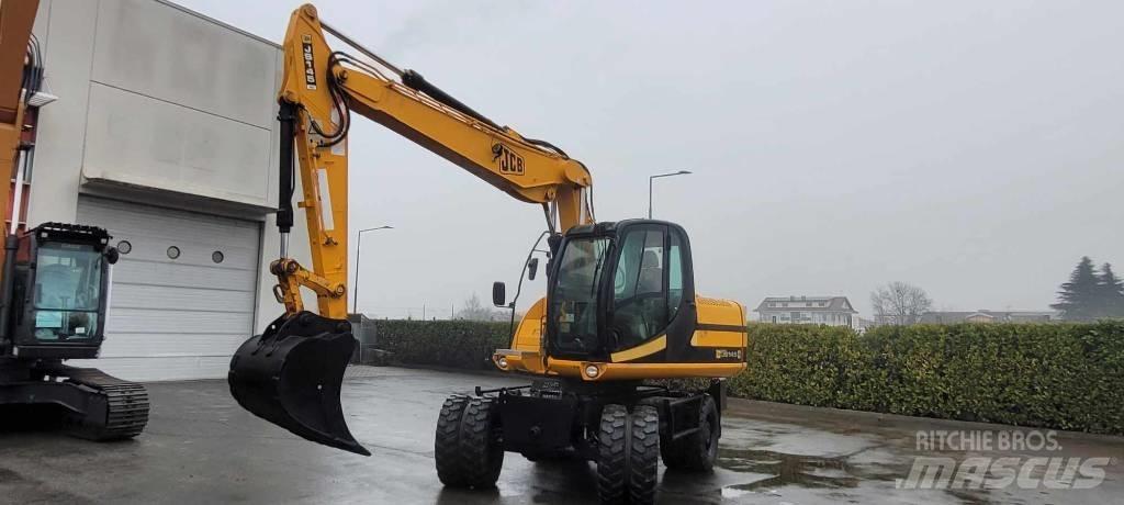 JCB JS 145 W Pelle sur pneus