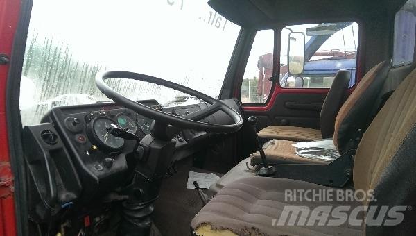 Mercedes-Benz 1217 Camion dépannage