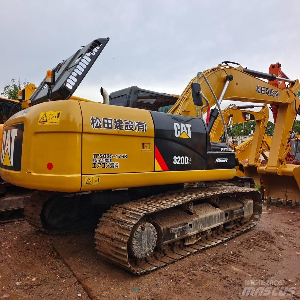 CAT 320 D Pelle sur chenilles
