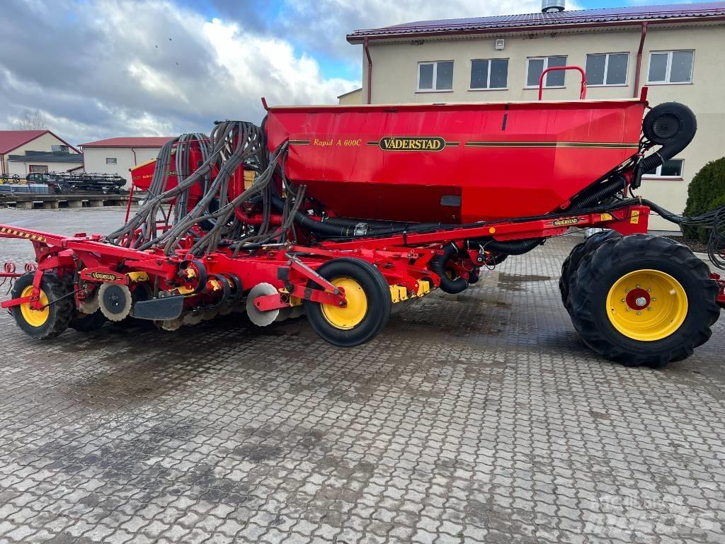 Väderstad Rapid600C Semoir