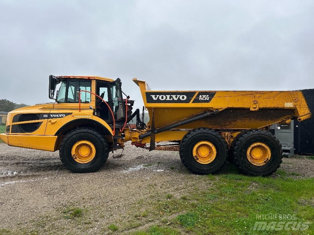 Volvo A 25 G / A25G Tombereau articulé
