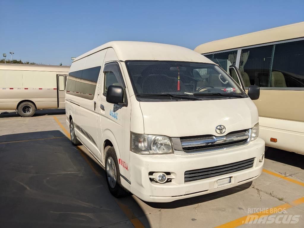 Toyota Hiace Autobus interurbain