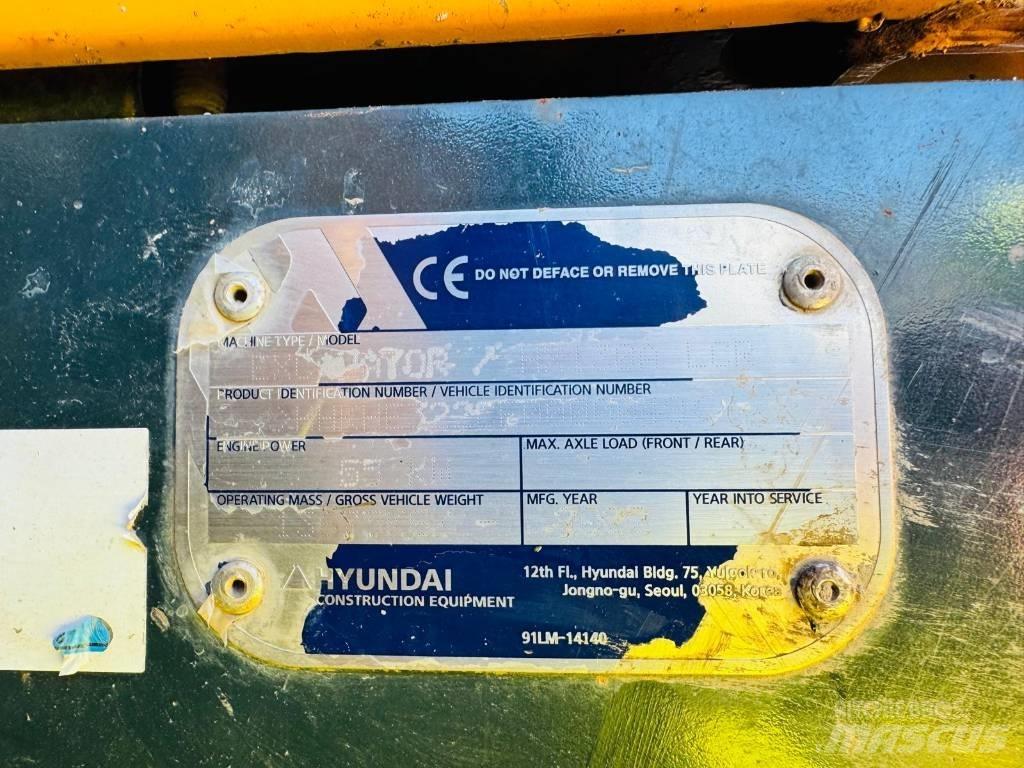 Hyundai HX130A LCR Pelle sur chenilles