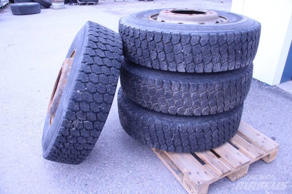 Volvo FH 16 Pneus, roues et jantes