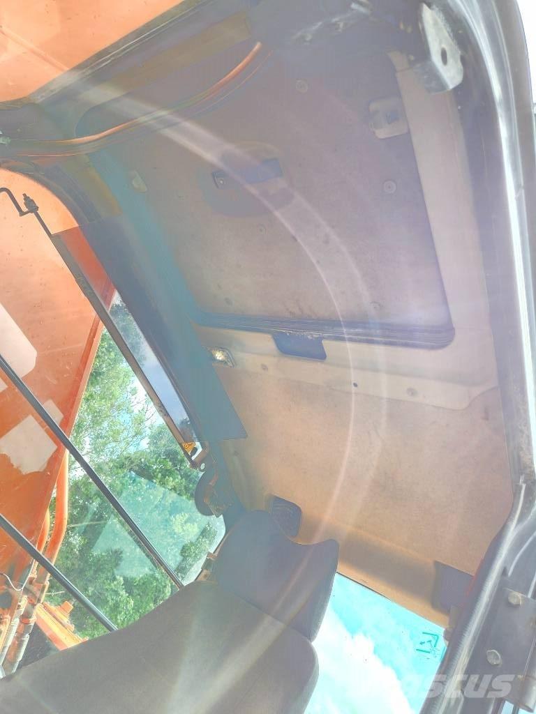 Hitachi ZX 330 LC-5 Pelle sur chenilles