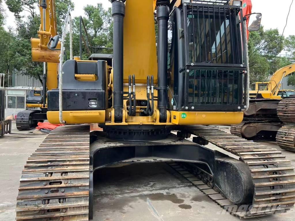 CAT 330 D2 Pelle sur chenilles
