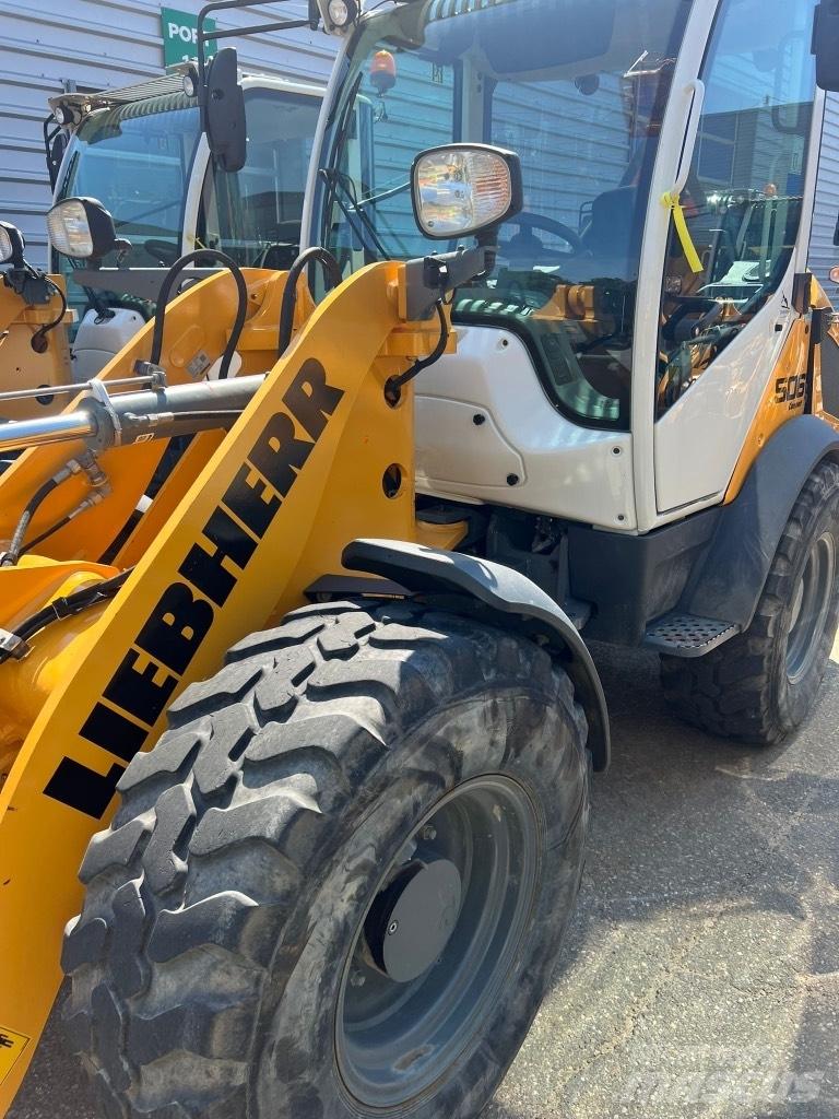 Liebherr L 506 Chargeuse sur pneus