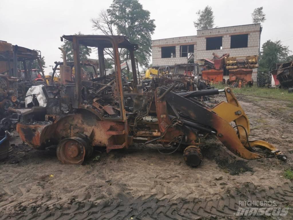 CAT 908H 2011r Chargeuse sur pneus