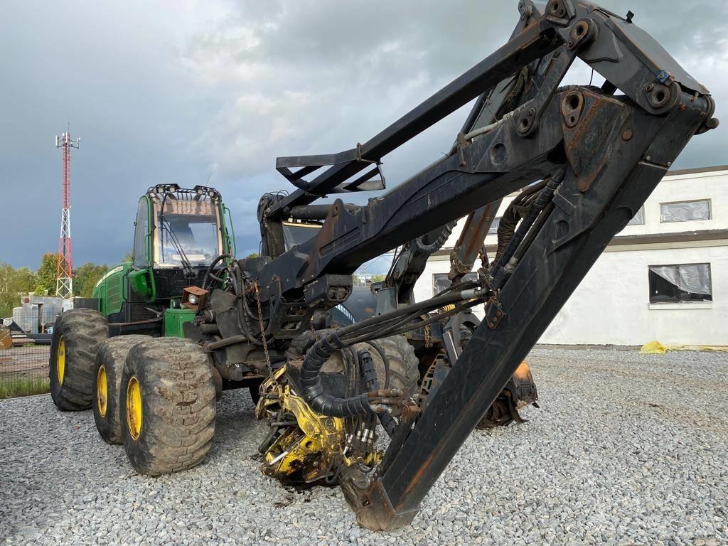 John Deere 1470 E Abatteuse