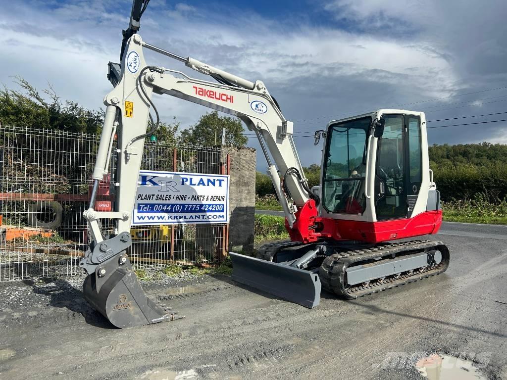 Takeuchi TB 250 Mini pelle < 7t