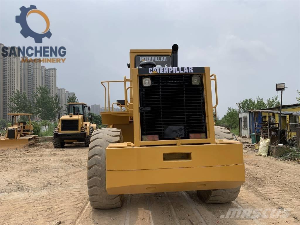 CAT 950 E Chargeuse sur pneus
