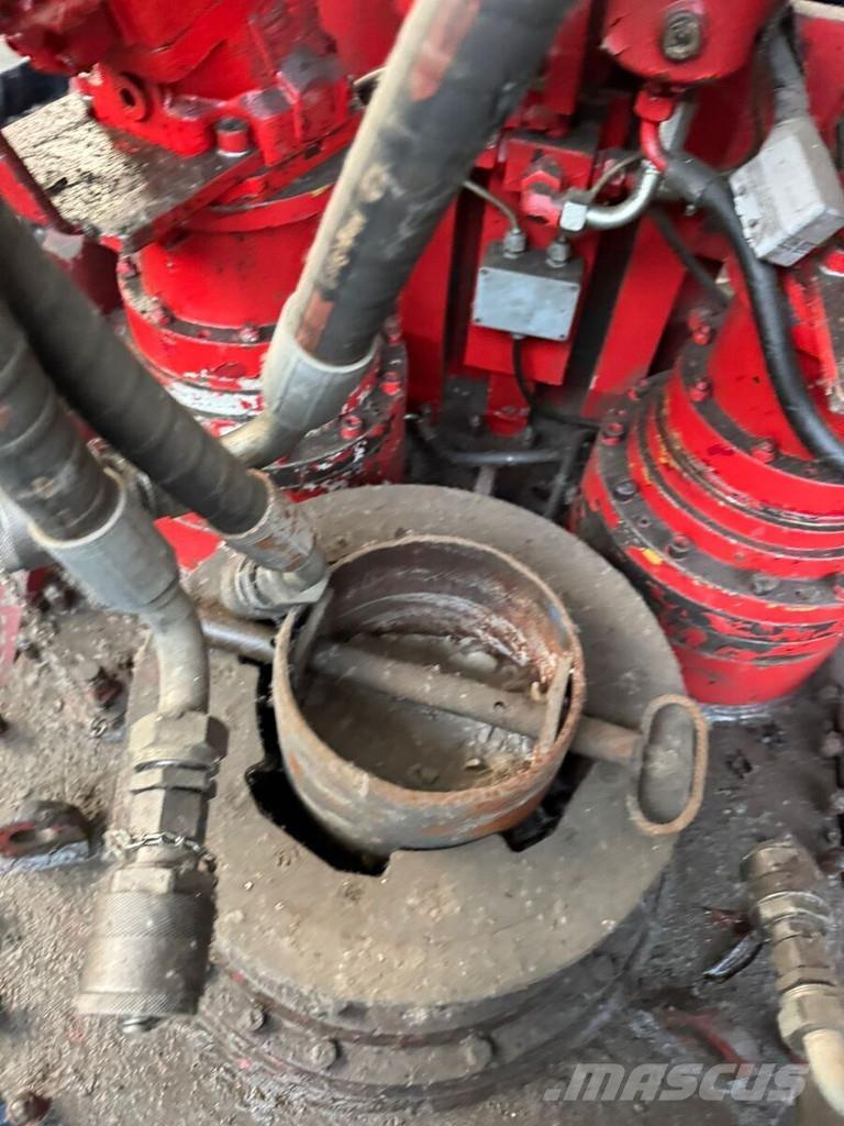 ABI RE 12/14300 Pelle enfonce-pieux