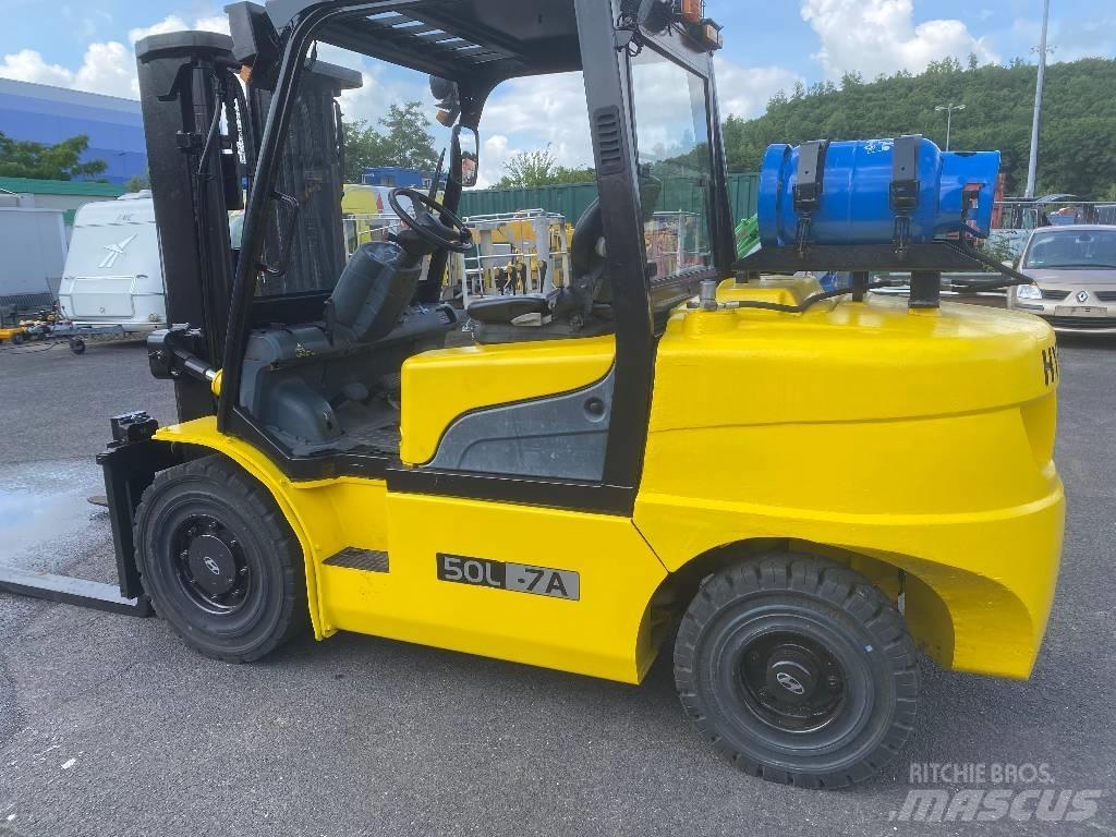 Hyundai 50 L-7 A Chariots GPL