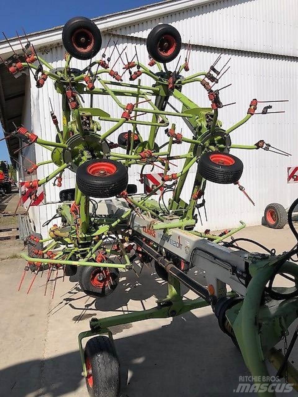CLAAS Volto 1320 T Rateau faneur