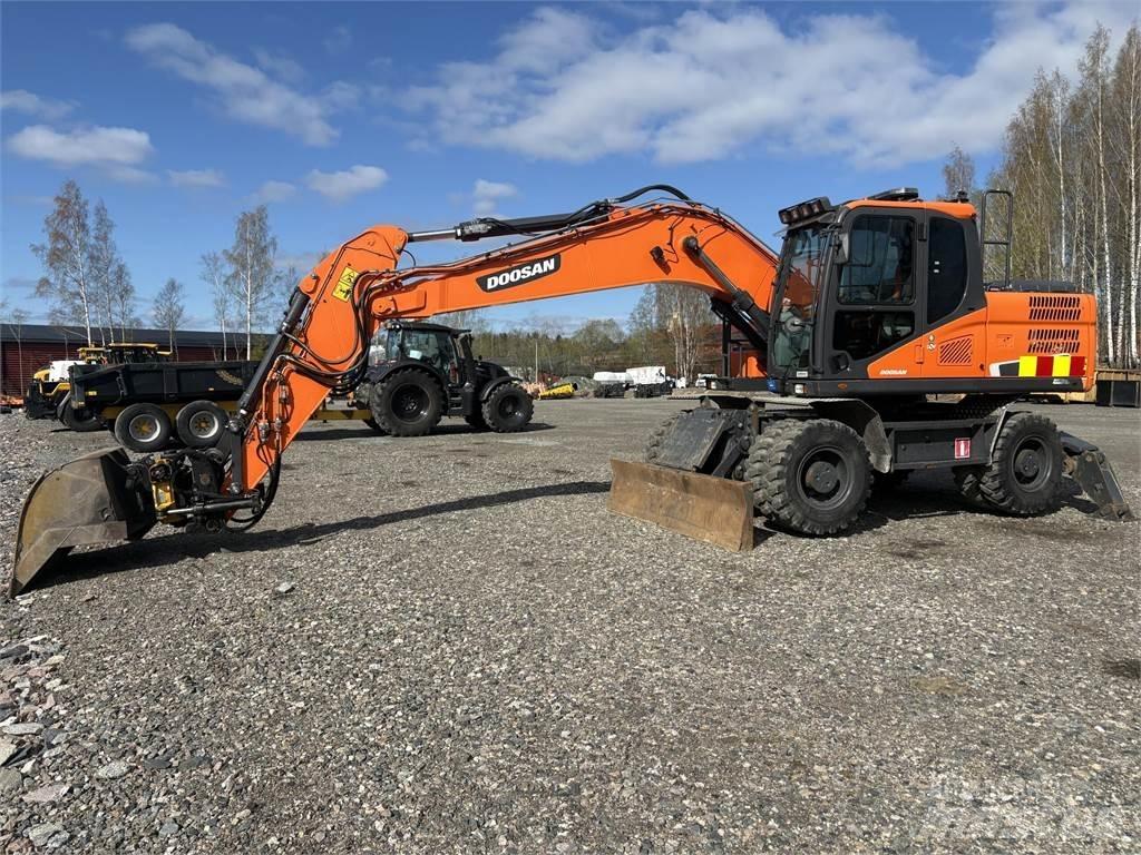 Doosan DX170W-5 Pelle sur pneus