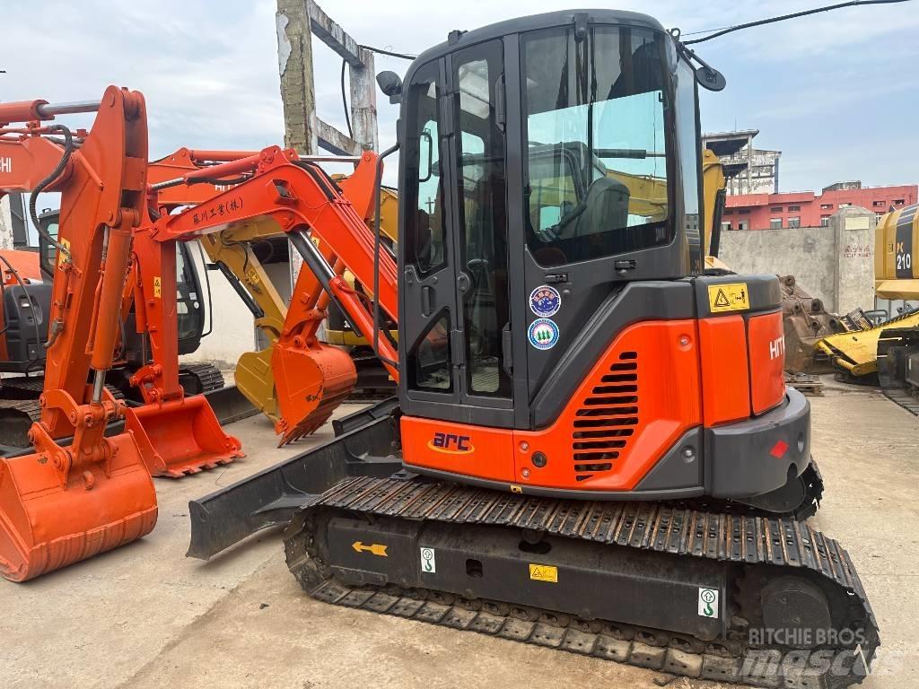 Hitachi ZX 50 U-2 Mini pelle < 7t