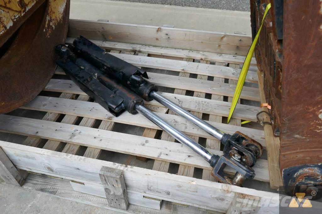 CAT 525D Grapple Transport - Autres