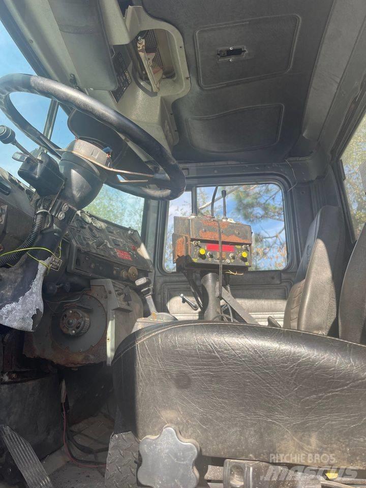 Mack dump Camion benne