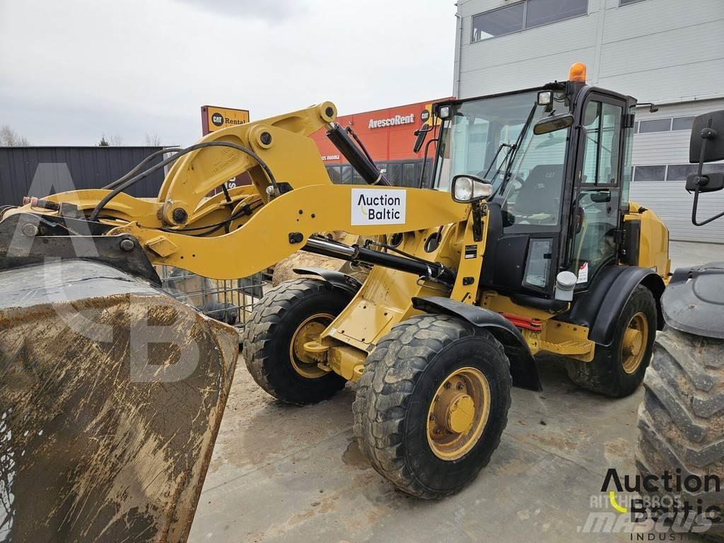 CAT 906 M Chargeuse sur pneus