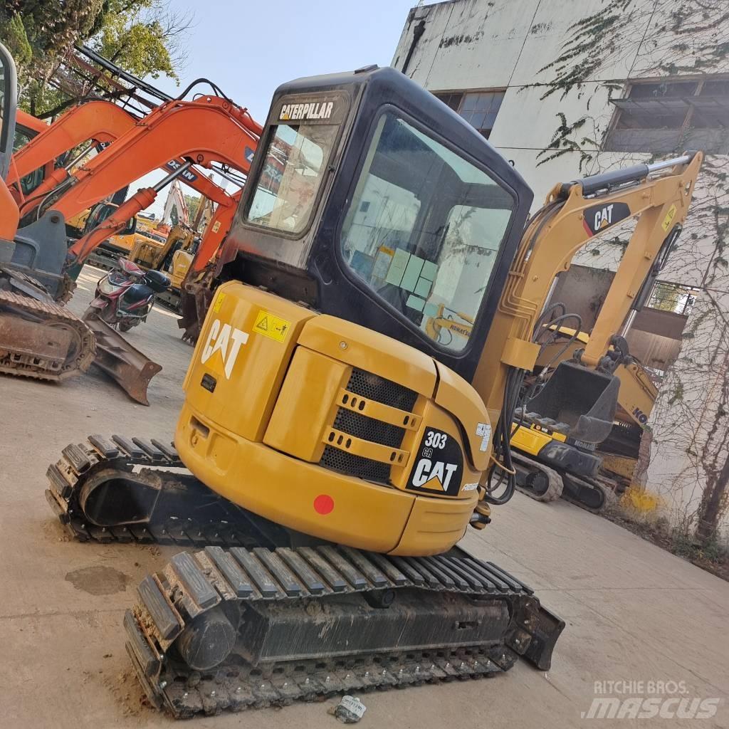 CAT 303 CR Mini pelle < 7t