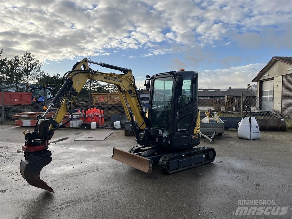 New Holland E 26 C Mini pelle < 7t