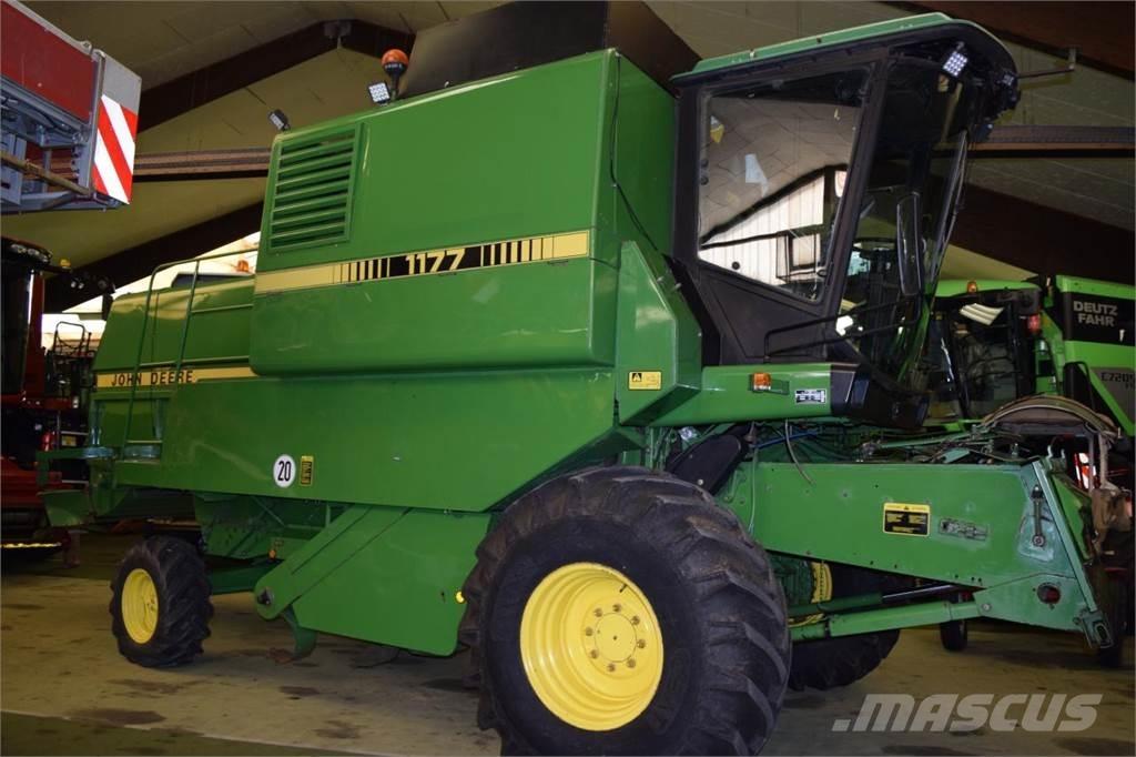 John Deere 1177 Moissonneuse batteuse