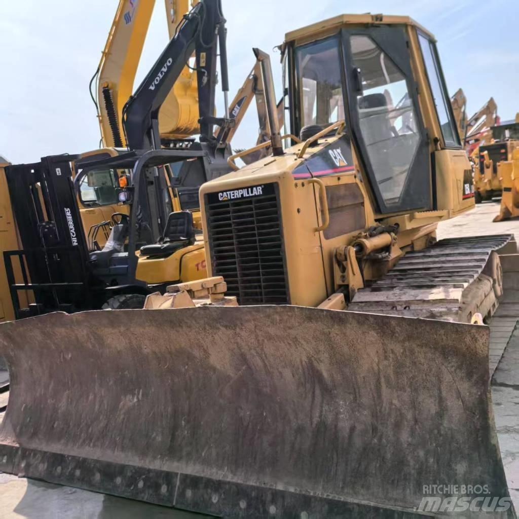 CAT D 5 G LGP Bouteurs sur chenilles