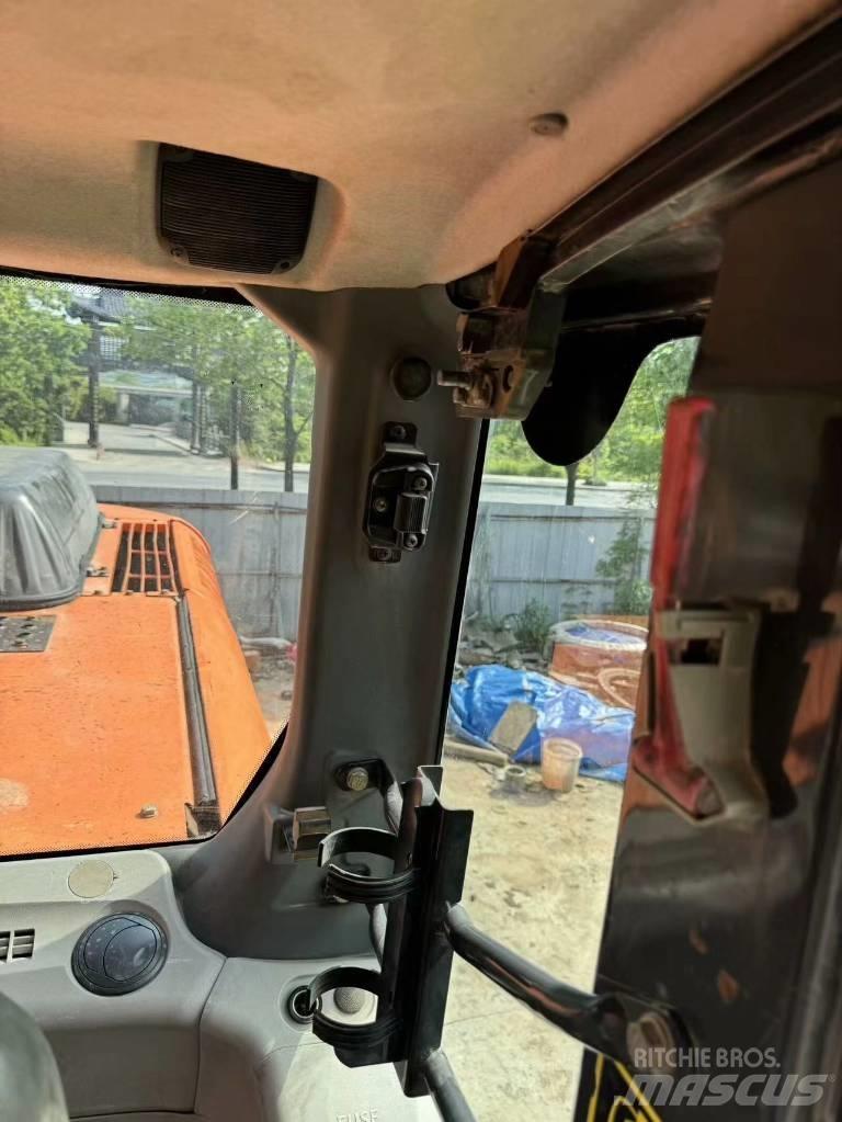 Hitachi ZX 350-3 Pelle sur chenilles
