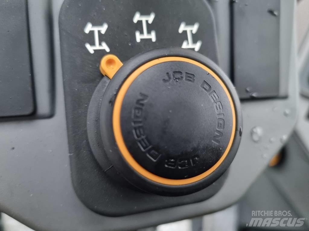 JCB Hydradig 110W Pelle sur pneus