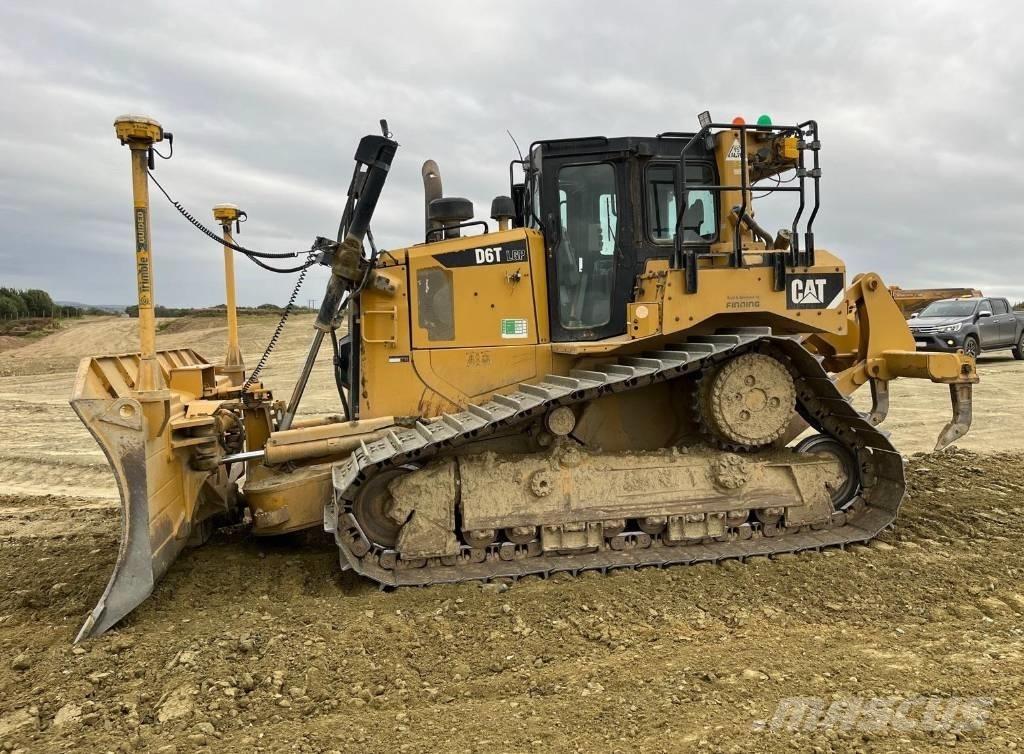 CAT D 6 T LGP Bouteurs sur chenilles