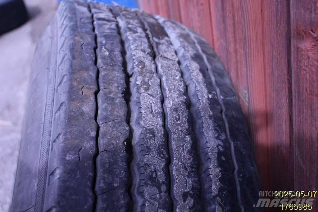  SEMPERIT EURO-STEEL Pneus, roues et jantes