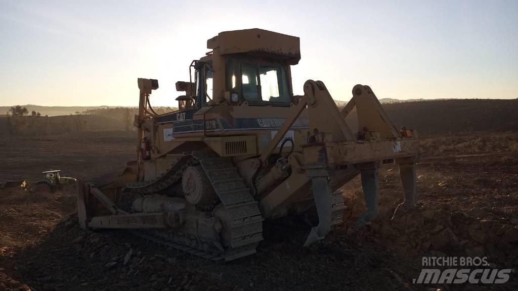 CAT D 7 R Bouteurs sur chenilles