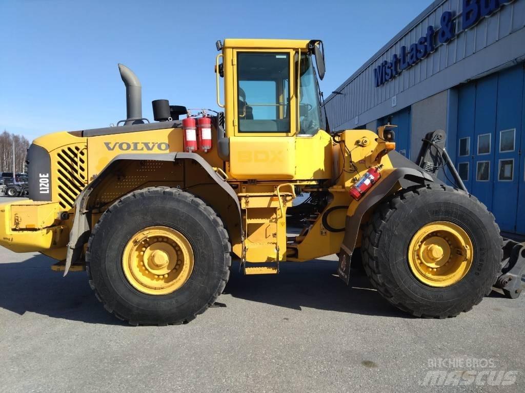 Volvo L 120 E Chargeuse sur pneus