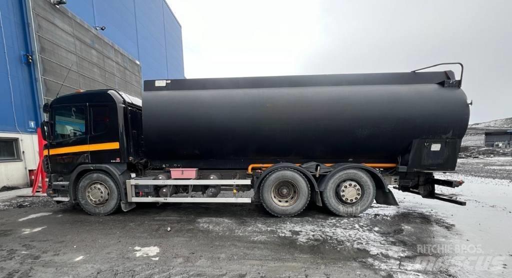 Scania P 114 Tracteur routier