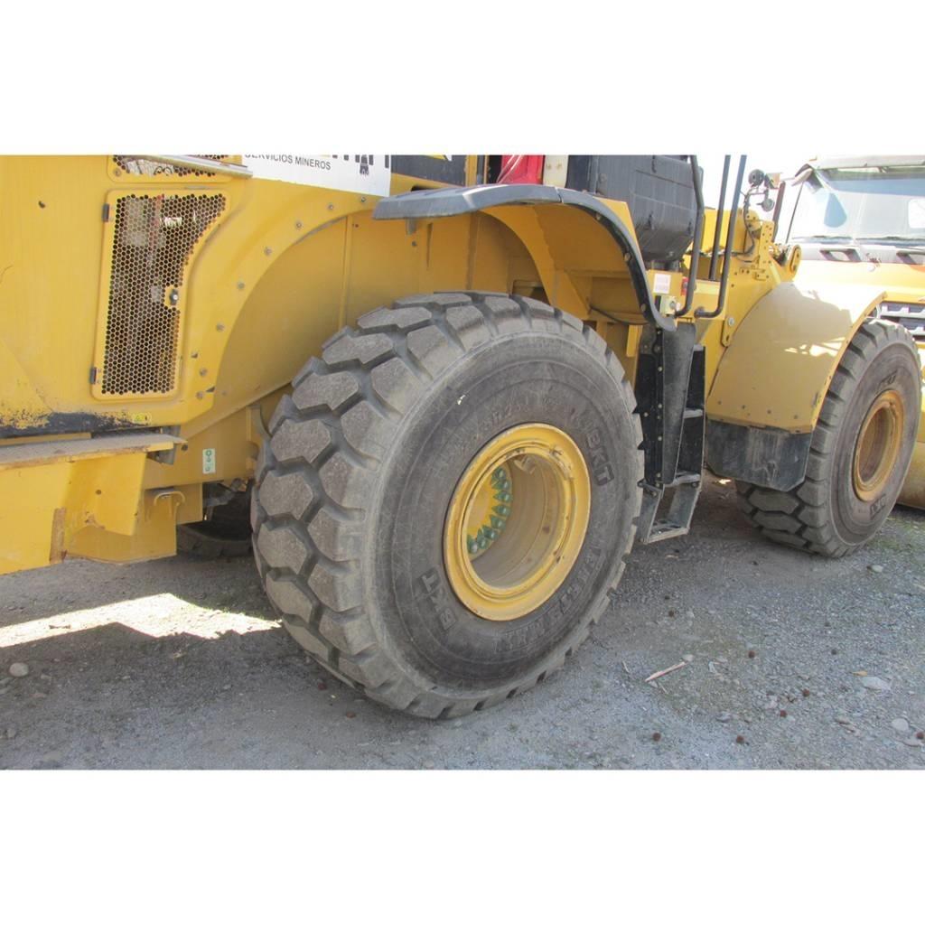 CAT CAT 966L Chargeuse sur pneus