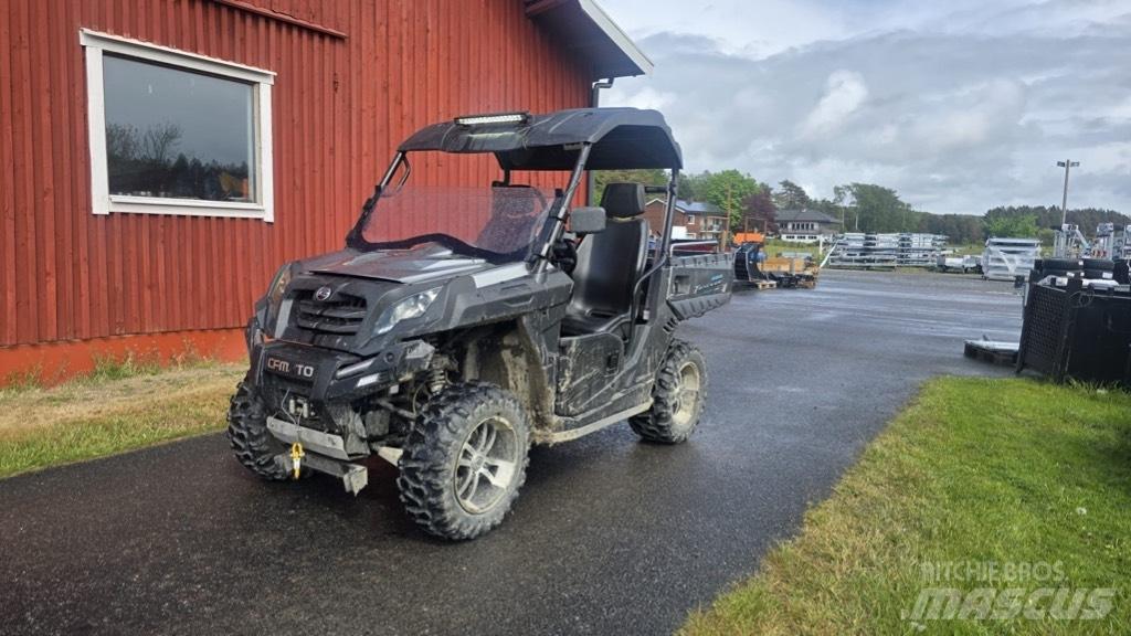  UTV CF 850 Mini pelle < 7t