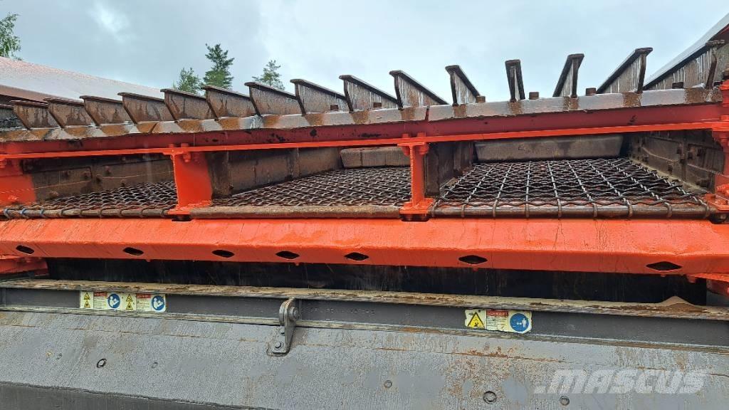 Sandvik QE 141 Cribles mobile
