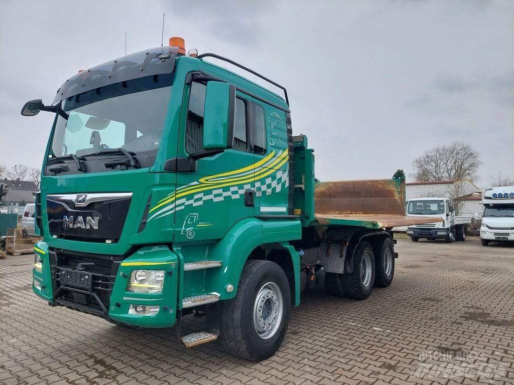 MAN TGS 26.460 Camion benne