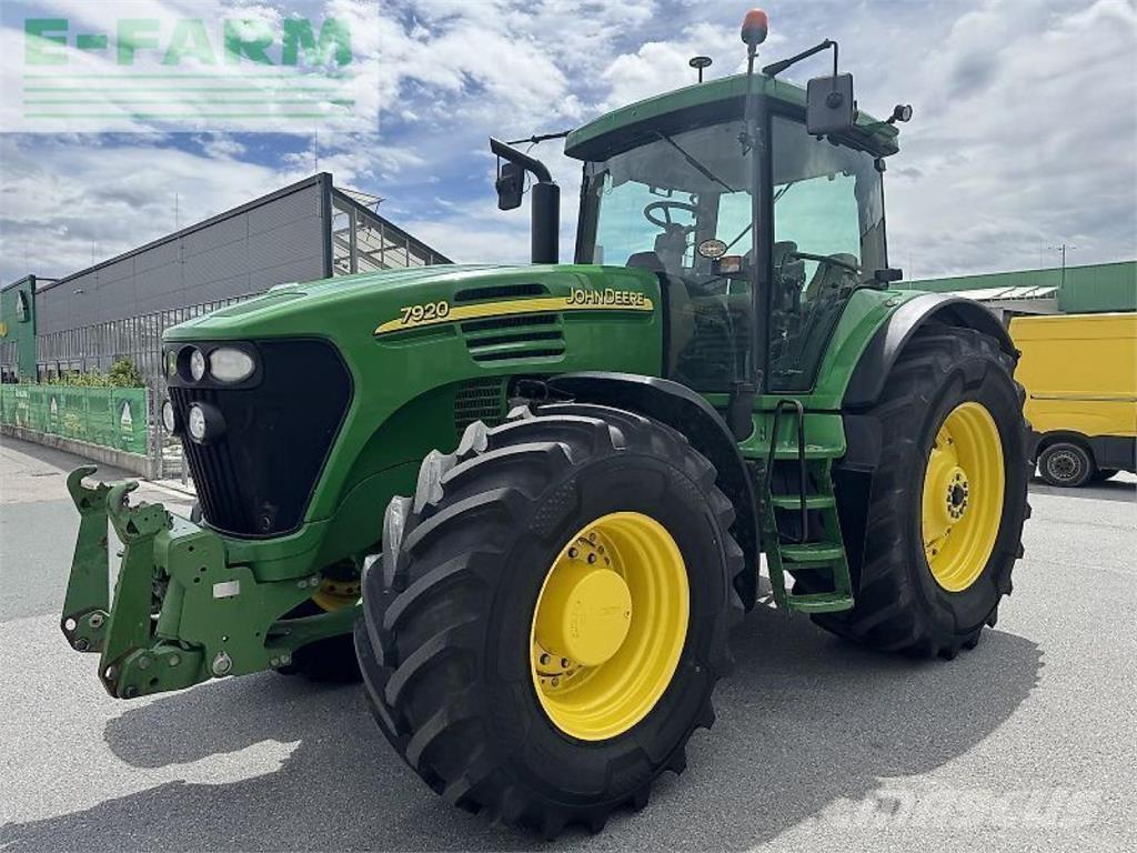 John Deere 7920 Tracteur