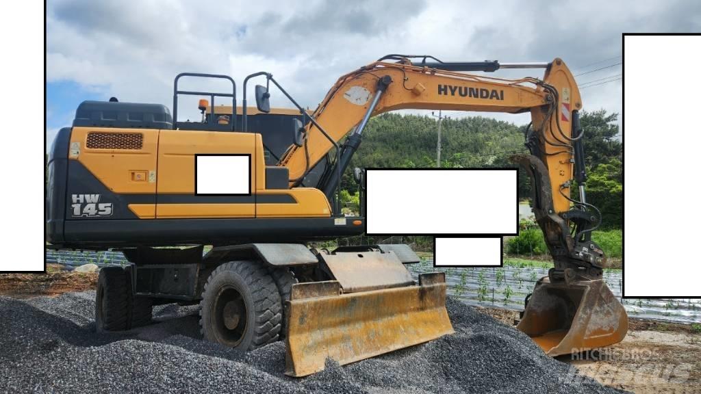 Hyundai HW 145 Pelle sur pneus