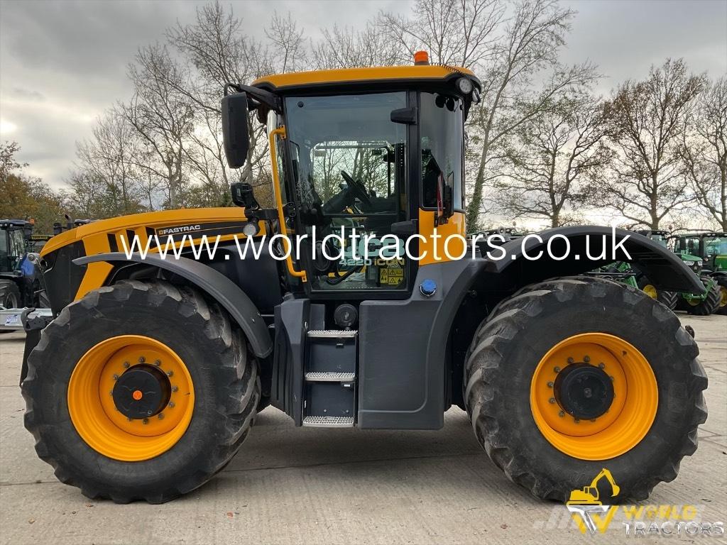 JCB Fastrac 4220 Tracteur