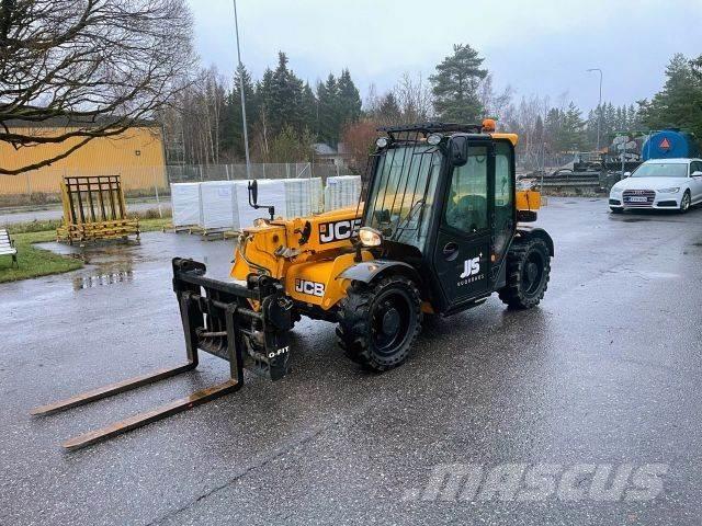 JCB 525-60T5 Chariot télescopique