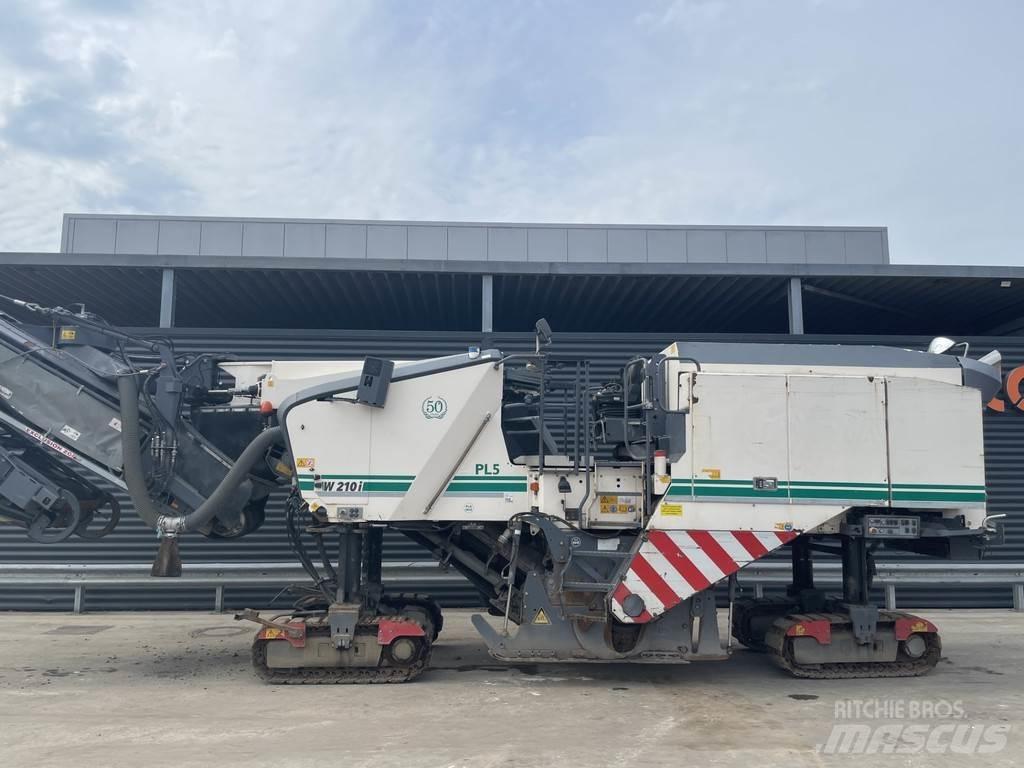 Wirtgen W 210 I Fraiseuse à froid