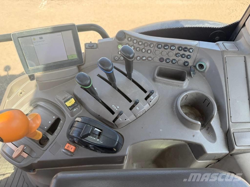 John Deere 6130 R Tracteur